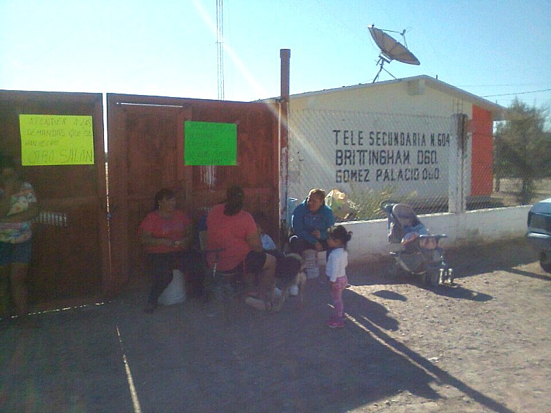 Paro escuelas La Laguna Durango