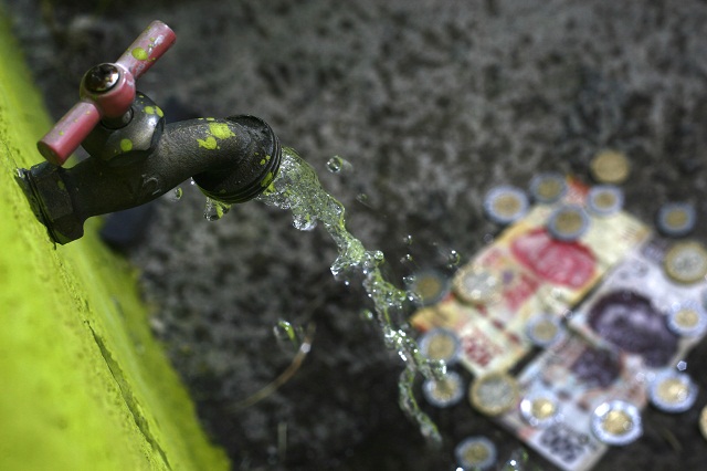 consumo-de-agua-potable-167988-1_0