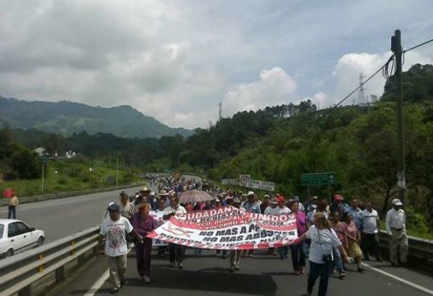 Huauchinango en resistencia civil contra CFE por adeudo de 400 mdp (Puebla)