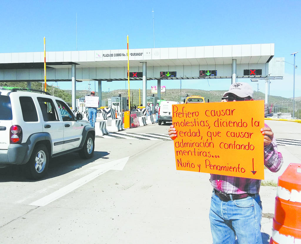 Toma. Las plumas blancas se mantuvieron arriba por menos de dos horas.