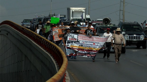 Marcha de maestros de La Llaguna