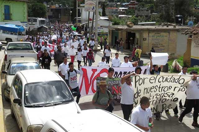 Buscan habitantes de la Sierra Norte amparo contra hidroeléctrica en Pozotitla (Puebla)