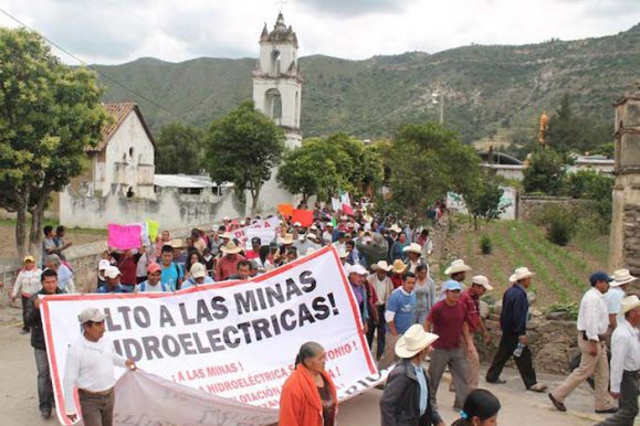 Organizan Caravana por la Vida en la Sierra Norte de Puebla contra mina a cielo abierto