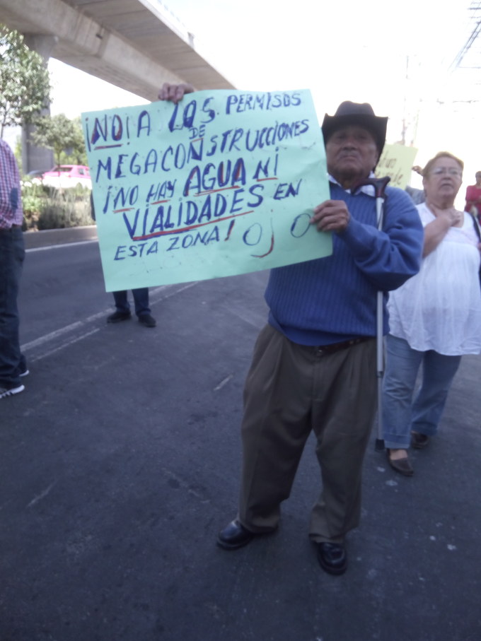 Vecinos de dos delegaciones se movilizan en Pedregal de Carrasco, Coyoacán, y logran la suspensión temporal de megaproyecto inmobiliario (Ciudad de México).