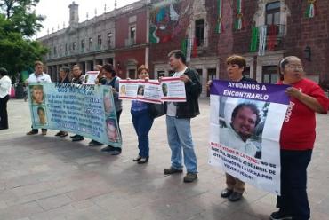 Vuelven a manifestarse familias de desaparecidos (Aguascalientes)