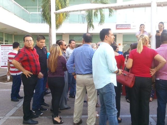 Paran labores trabajadores del registro civil en la USE (Sinaloa)
