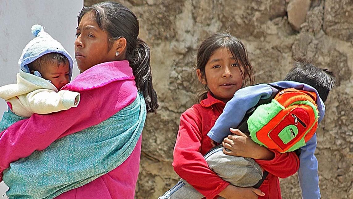 Madres-niñas, abuso y violencia en Oaxaca
