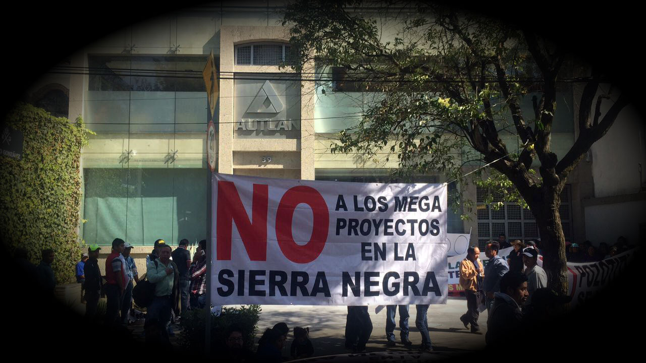 Policías de Tepatlán hostigaron al activista Galindo Trinidad (Puebla)