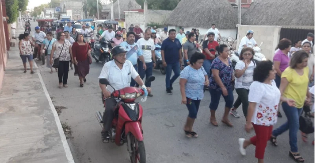 Masiva protesta en Ticul