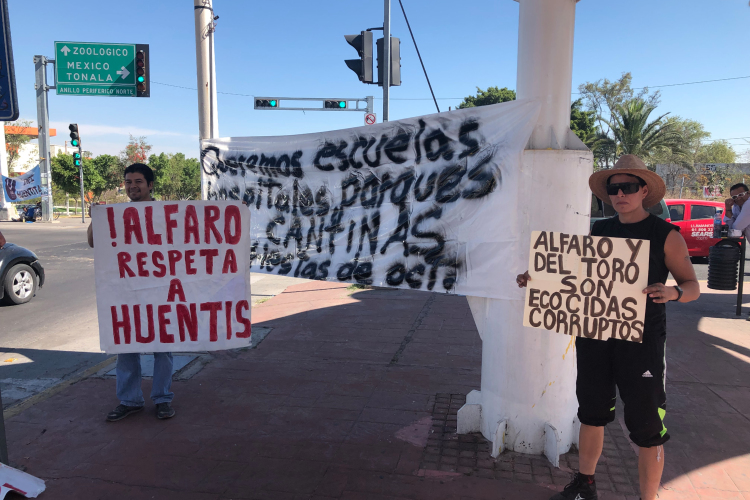 Protestan en contra de Arena GDL (Jalisco)