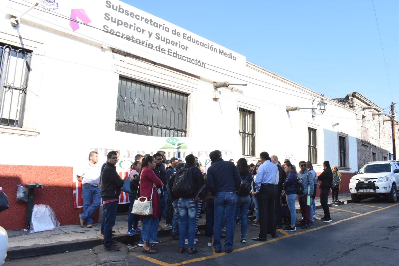 Adeuda SEE 4 mdp a 126 trabajadores del Telebachillerato Comunitario de Michoacán
