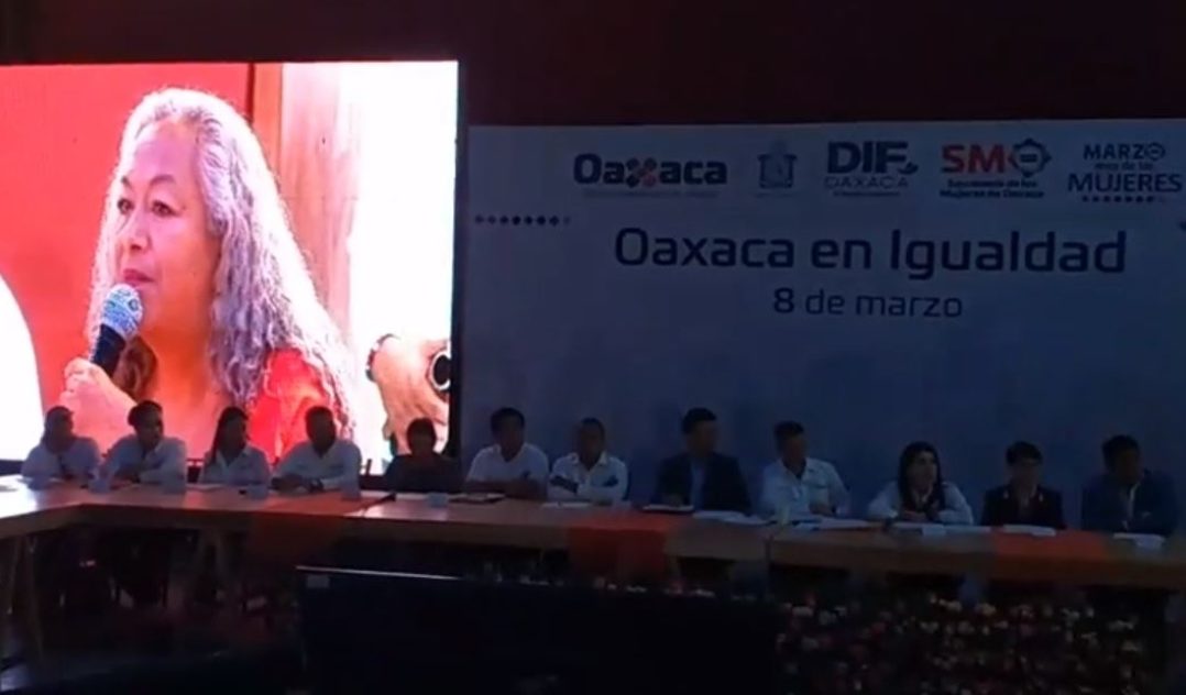 GESMujer confronta a Murat por crímenes contra mujeres durante su administración (Oaxaca)