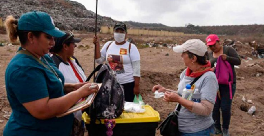 Buscan fosas clandestinas a lado de basurero en Veracruz
