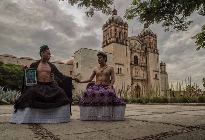 Performance denuncia pasividad del gobierno de México ante desapariciones de personas (Oaxaca)