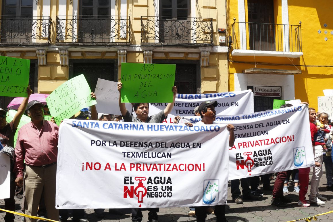 Acusan a edil de San Martín Texmelucan de intentar privatizar el agua potable (Puebla)