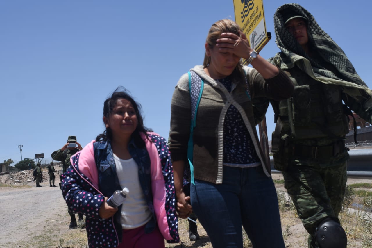 A las puertas de Estados Unidos, México persigue y detiene a migrantes (Chihuahua)