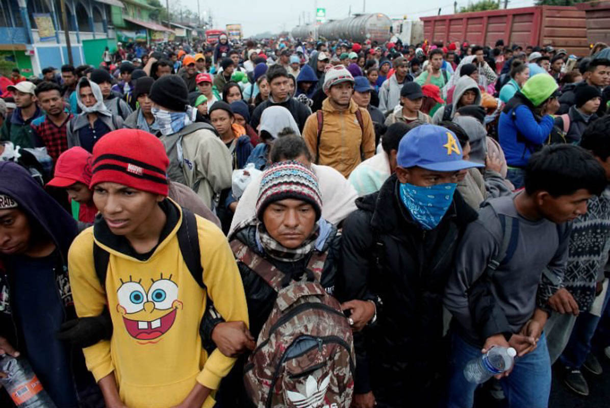México cede: aranceles por migrantes