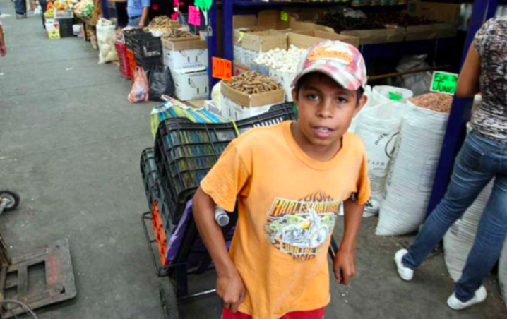 Niños de Yucatán hacen trabajos forzosos por necesidad