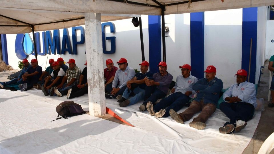Jubilados de Jumapag inician huelga de hambre (Sinaloa)