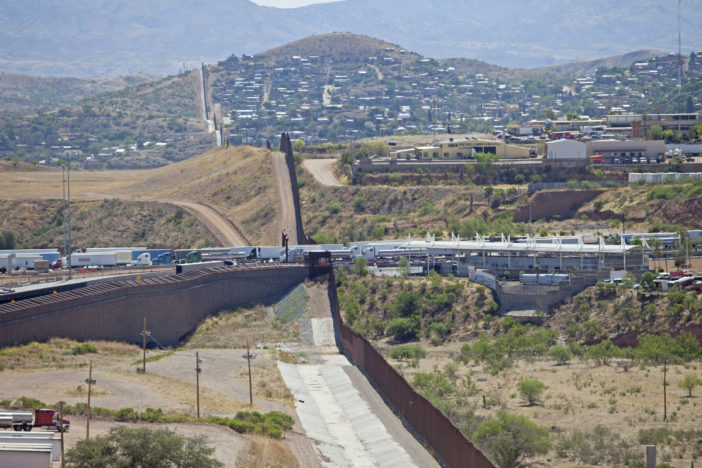 Al menos 13 niños han muerto en la frontera México-EU durante 2019: OIM