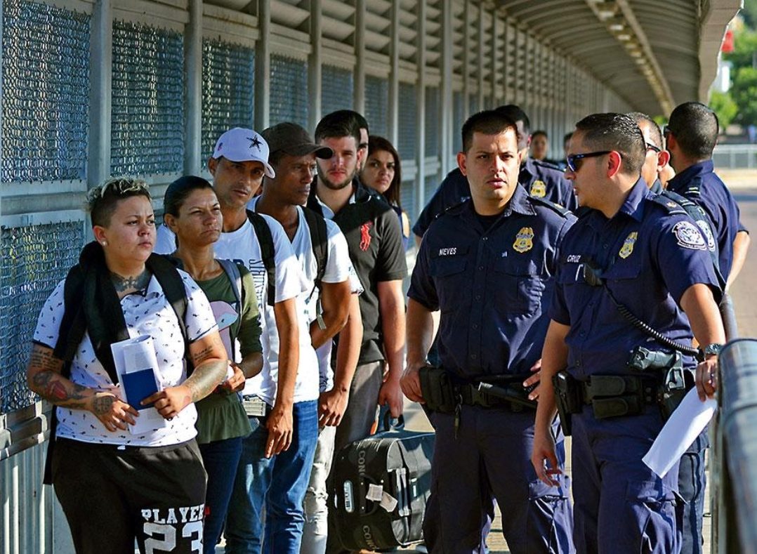 Migrantes y organizaciones civiles, en resistencia contra las deportaciones