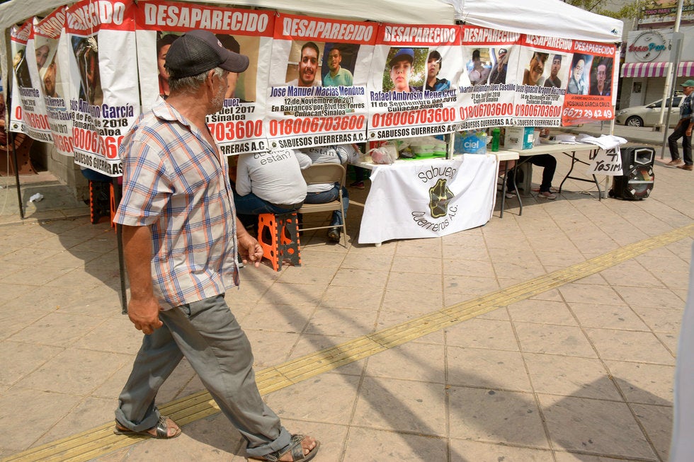 Con limitados recursos buscan a desaparecidos