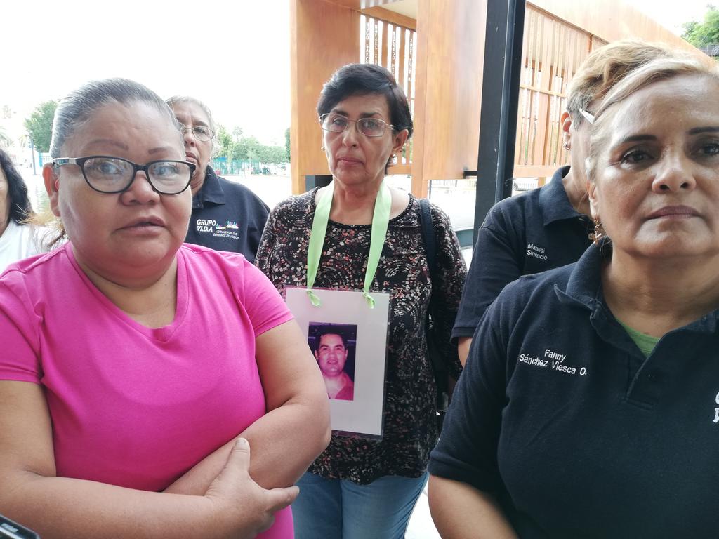 Grupo Vida denuncia retrasos en entrega de resultados de exhumaciones (Coahuila)