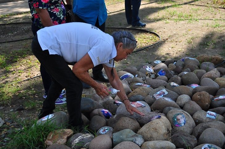 Rastreadoras recuerdan con memorial a sus hijos desaparecidos (Sinaloa)