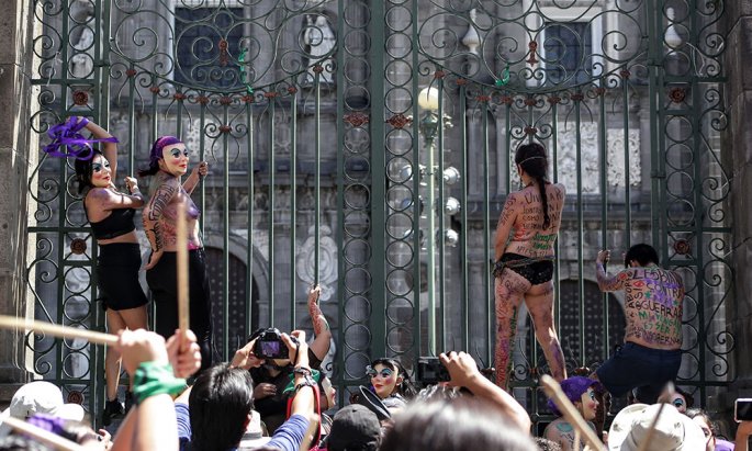 Marcha de la Putas toma las calles del Centro Histórico (Puebla)