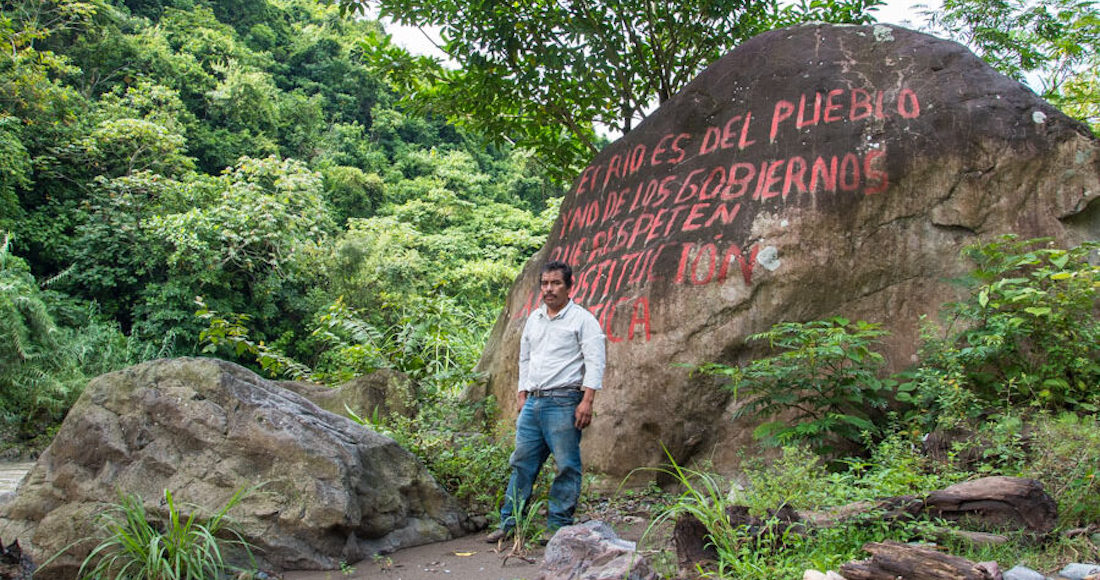 Juez niega amparo a indígenas de Puebla, les quita su agua y la da a una hidroeléctrica de Walmart
