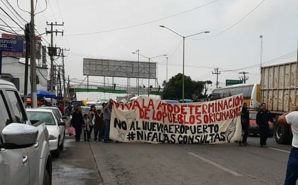Marchan en Tecámac contra aeropuerto de Santa Lucía (Estado de México)