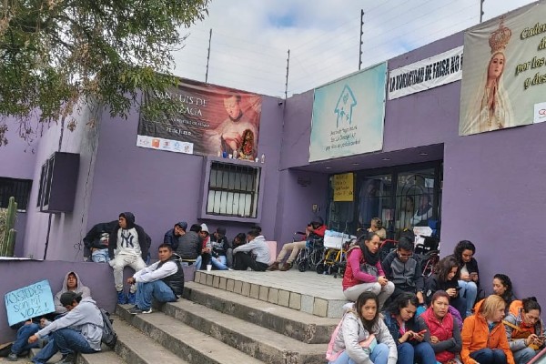 Evitan nuevo intento de desalojo en casa hogar de niños con discapacidad en Naucalpan (Estado de México)