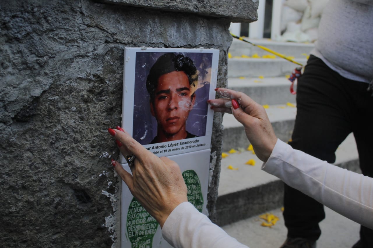 Recuerdan a Fiscalía desaparición de Óscar (Jalisco)