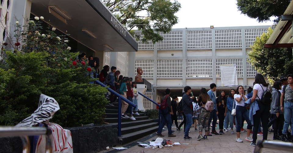Alumnos de Prepa 7 mantienen paro y exigen trato directo con Rectoría de la UNAM (Ciudad de México)