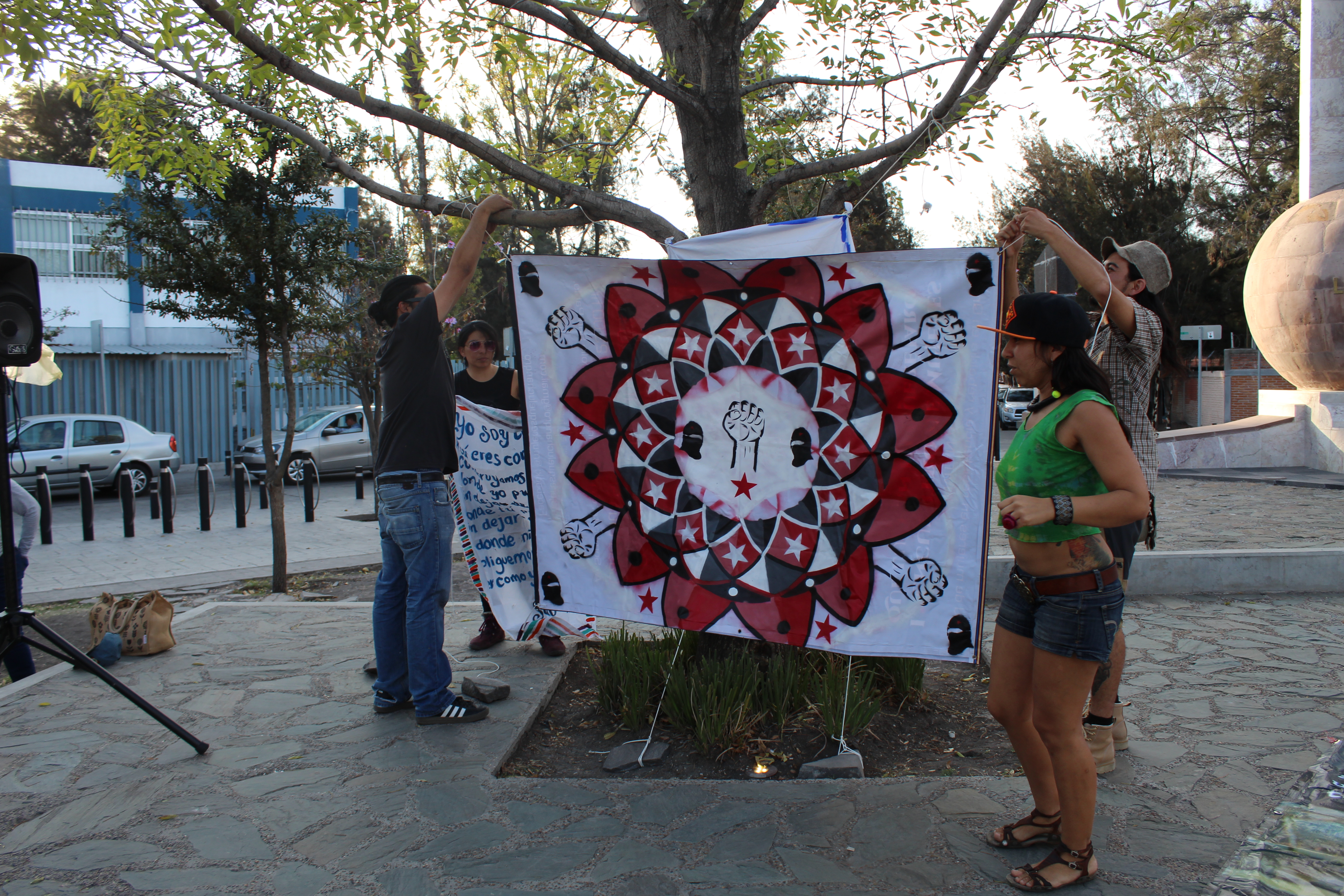 Galería de fotos de acción dislocada en Querétaro. Jornadas “Samir Somos Todas y Todos”