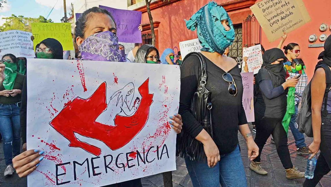 Urgen parar feminicidios durante marcha (Oaxaca)