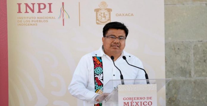 Exigen disculpa pública de Adelfo Regino a mujeres indígenas por minimizar violencia de género (Oaxaca)