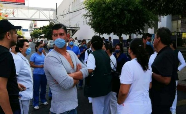 Médicos del IMSS en Morelos se manifiestan y exigen equipo de protección (Morelos)