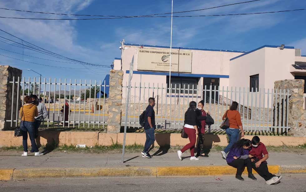 Paran empleados de maquila labores; exigen cuarentena pagada al 100% (Ciudad Juárez)