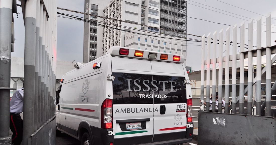 La morgue del ISSSTE Zaragoza se satura y rentan tráiler. Deudos tardan en llevarse cuerpos (Ciudad de México)