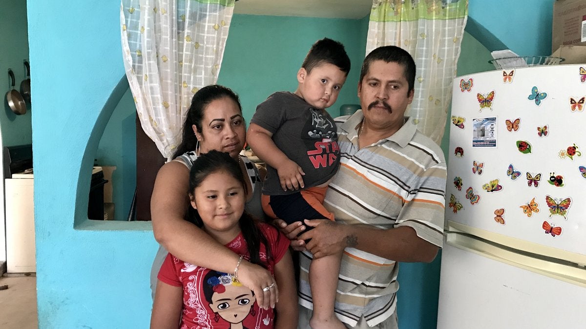 Estos migrantes sobrevivieron al ‘tráiler de la muerte’ de Texas… Ahora el coronavirus los lleva al límite
