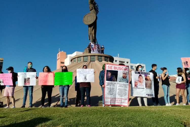 Segunda manifestación por la falta de avances en investigación por desaparición Kevin Leyva y Rubén Chávez (Baja California)