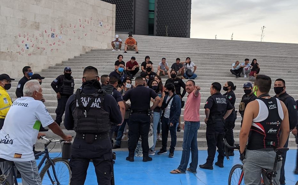 Jovenes detenidos denuncian abuso policiaco en Torreón (Coahuila)