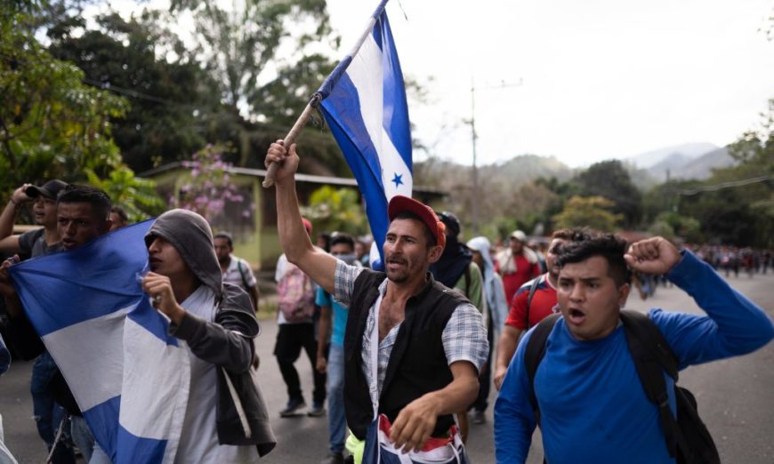 Migrantes urgen a la CIDH medidas cautelares ante el programa “Quédate en México”