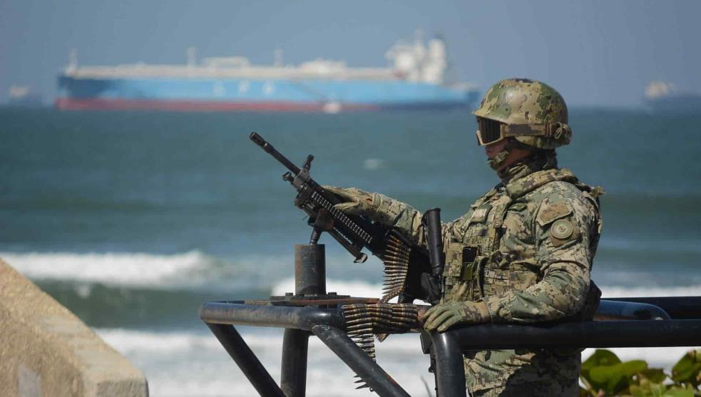 Militarización de los puertos afectaría DDHH: marinos mercantes