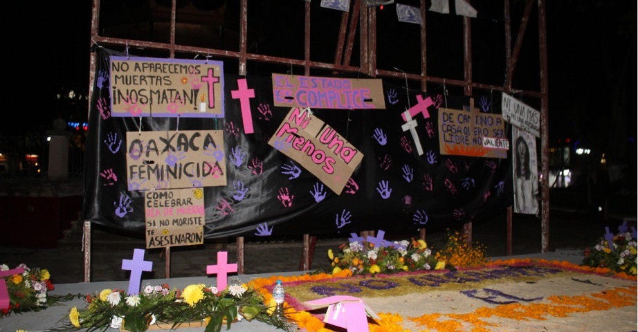 Marchan por mujeres de la Mixteca (Oaxaca)