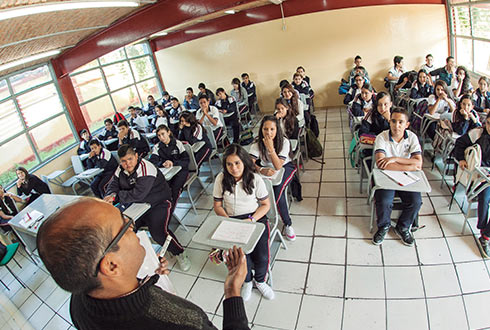 Maestros presentan 287 quejas contra SEJ por falta de pago (Jalisco)