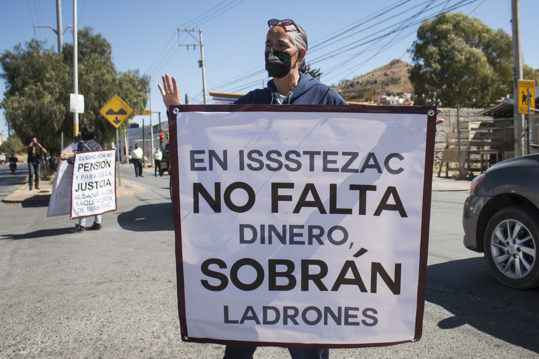 Protestan contra la reforma a Issstezac (Zacatecas)