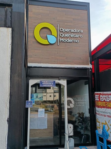 EL AIRE MAS CARO DEL MUNDO LO TIENE LA OPERADORA QUERÉTARO MODERNO! (Querétaro)