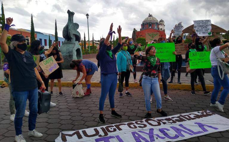 ¡Aborto legal ya!, piden colectivos de Tlaxcala